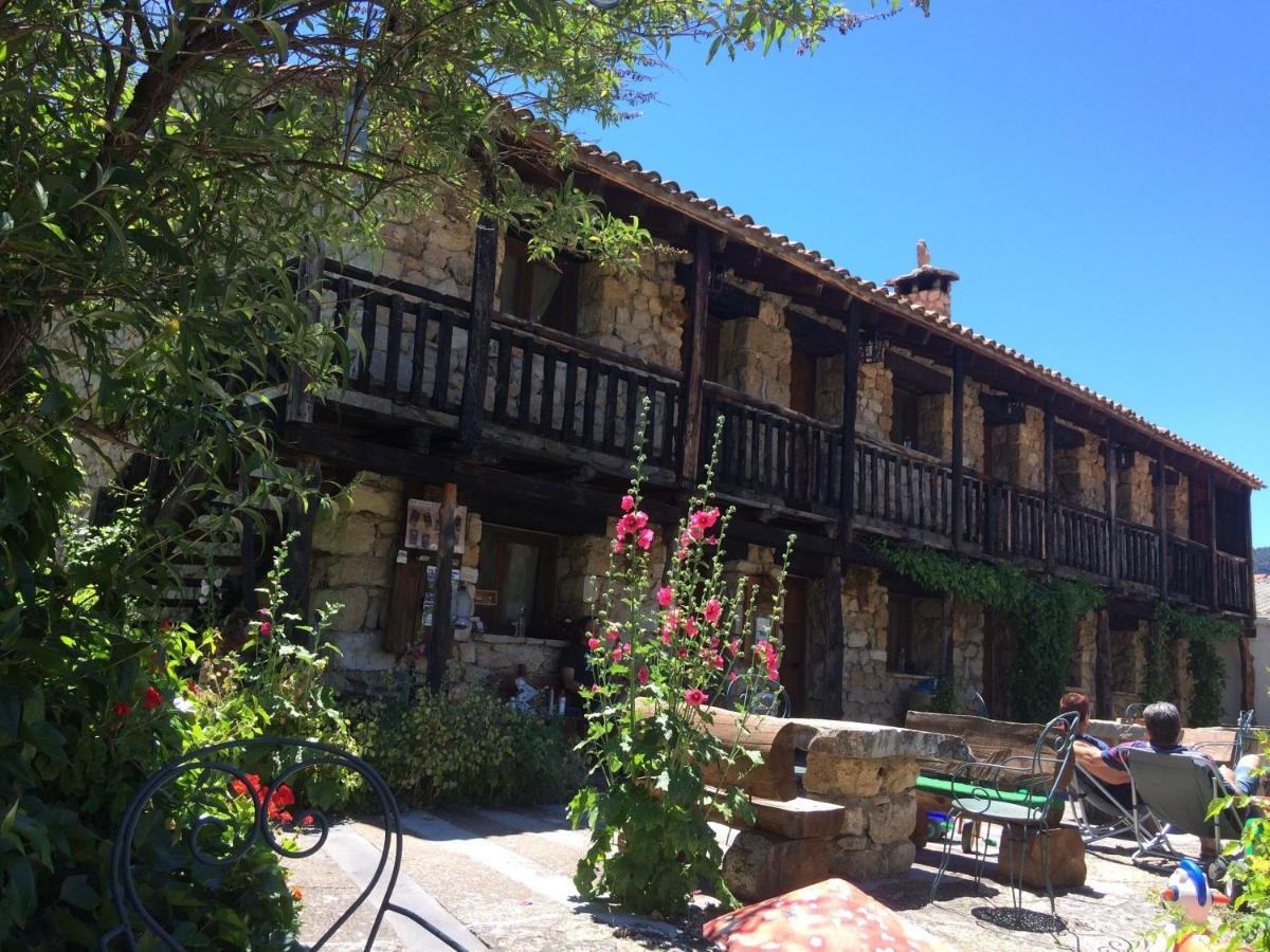 פראלחוס דה לאס טרוצ'אס Casas Rurales Chon Alto Tajo מראה חיצוני תמונה