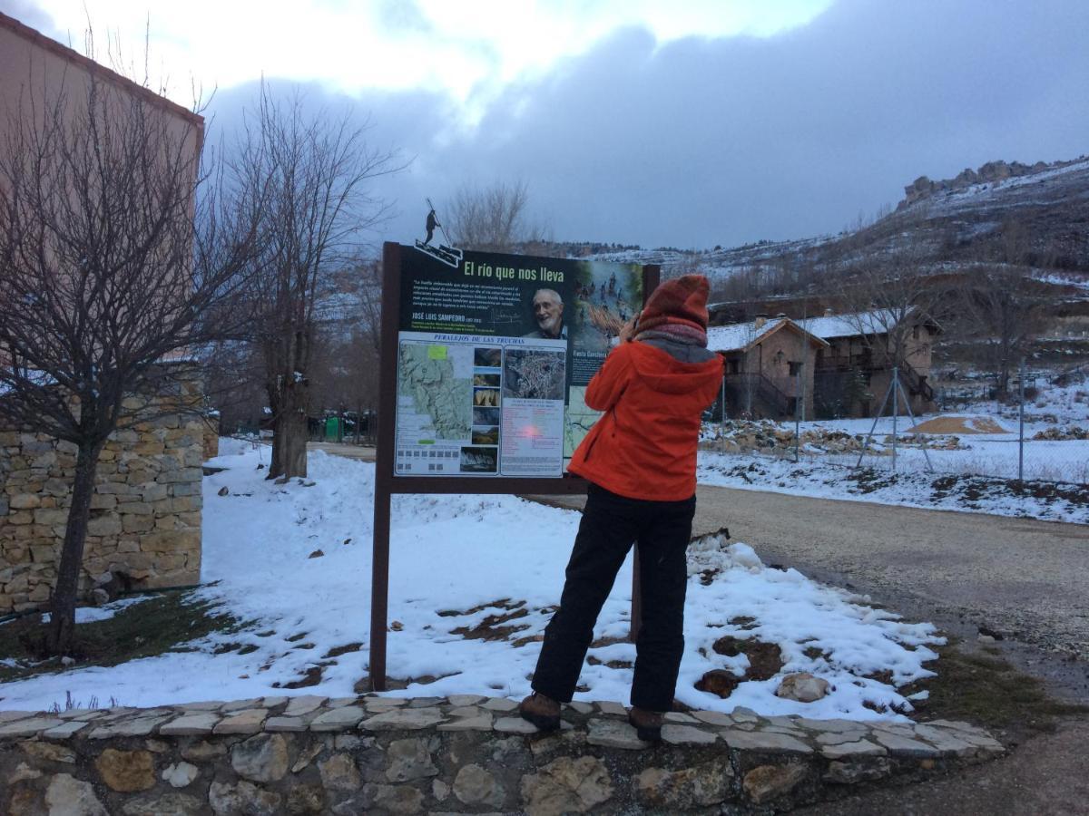 פראלחוס דה לאס טרוצ'אס Casas Rurales Chon Alto Tajo מראה חיצוני תמונה