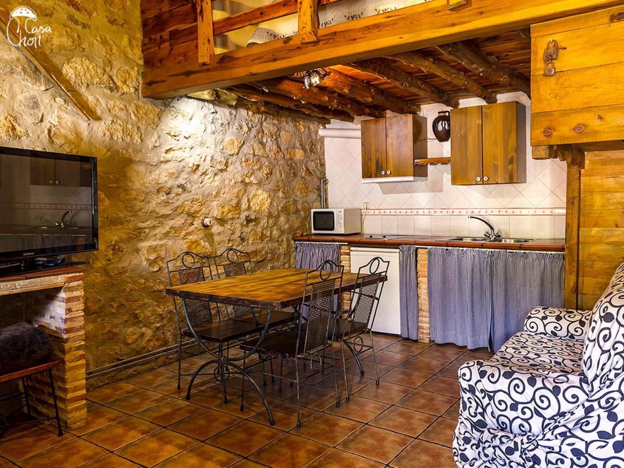 פראלחוס דה לאס טרוצ'אס Casas Rurales Chon Alto Tajo מראה חיצוני תמונה